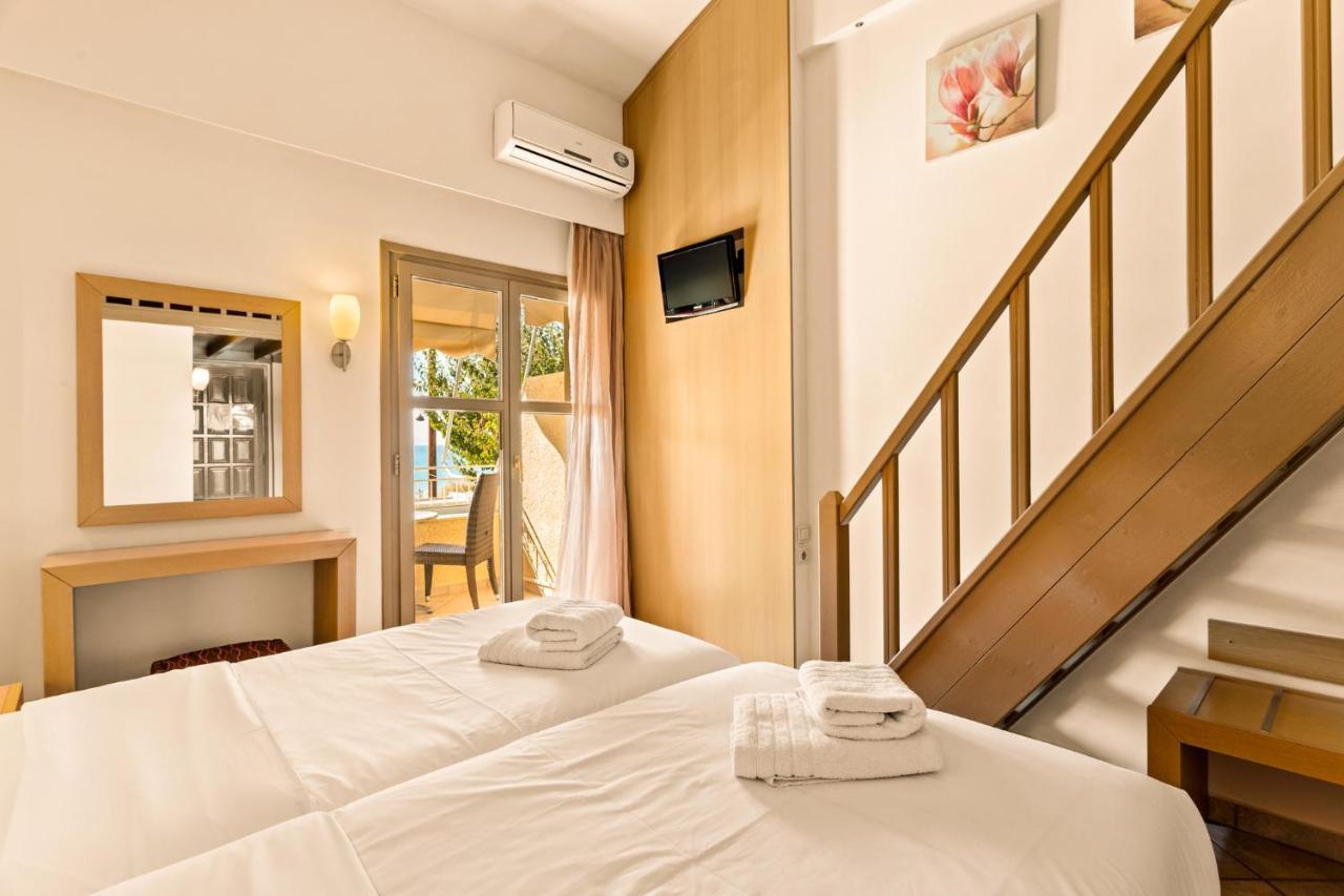 Kalogria Aparthotel Stoupa Exterior photo