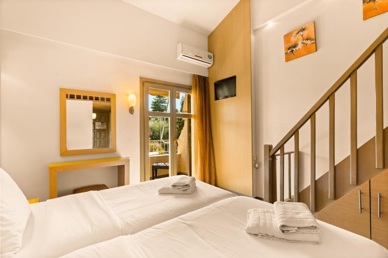 Kalogria Aparthotel Stoupa Exterior photo