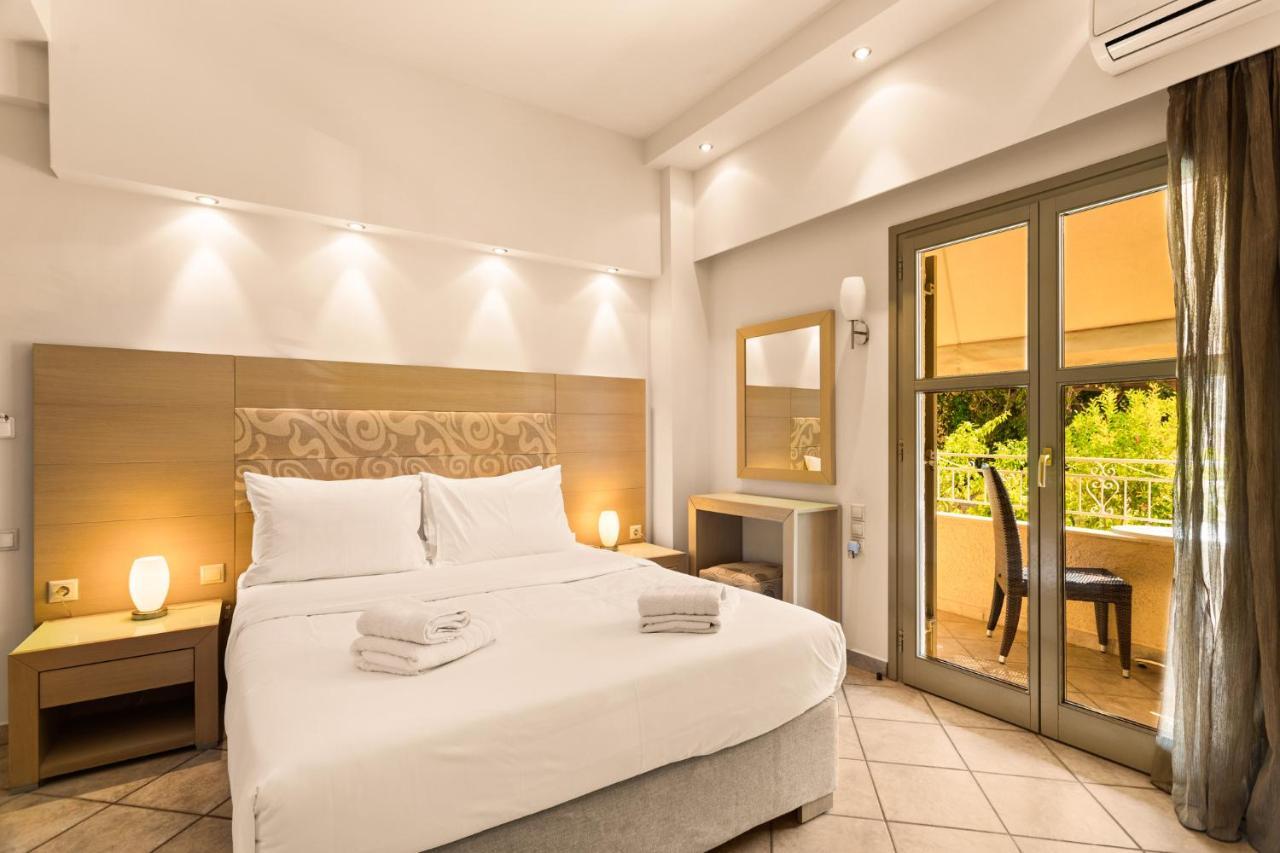 Kalogria Aparthotel Stoupa Exterior photo