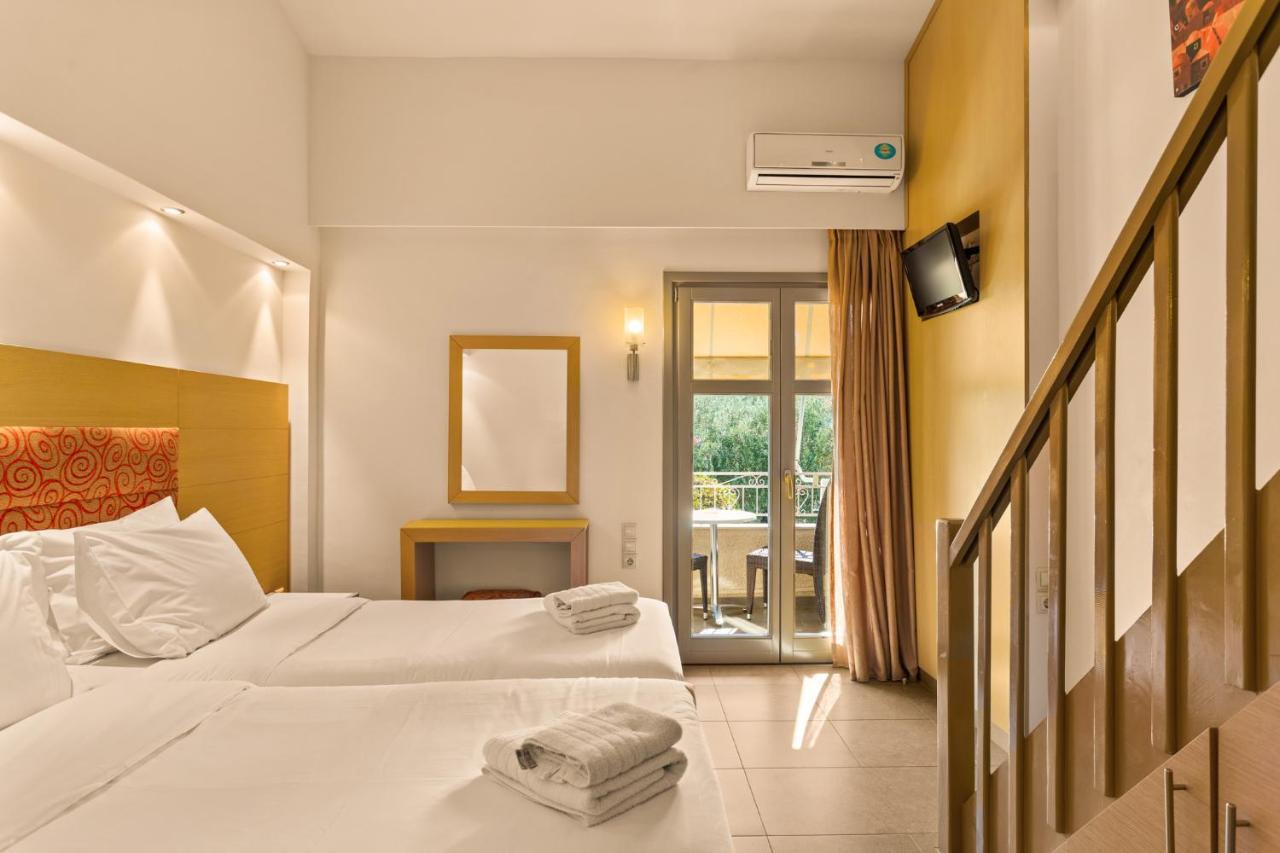 Kalogria Aparthotel Stoupa Exterior photo